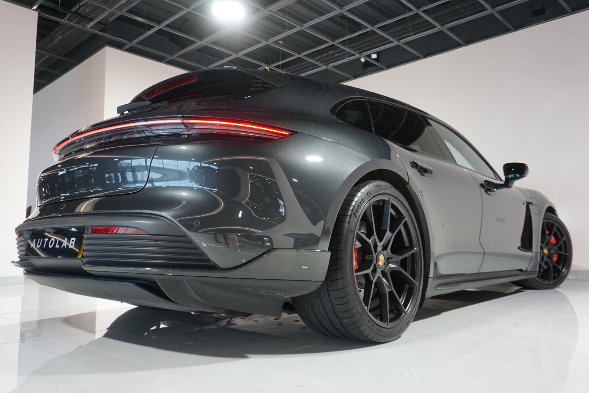 Porsche Taycan Performance Plus 93.4kWh GTS Sport Turismo 5dr Electric Auto 4WD (11kW Charger) (598 ps)